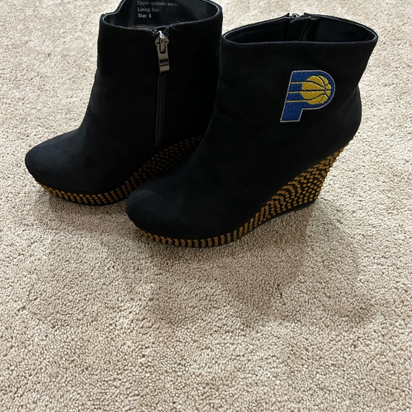 Official NBA Indiana Pacers “The Rookie” booties. Size 8- only worn once. - Picture 6 of 11